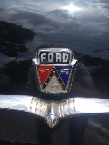 Ford Customline - Custom Line