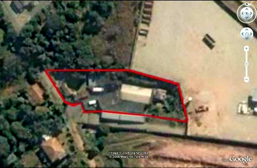 Terreno Com Galpão De 180mt E 2 Casas Pequenas