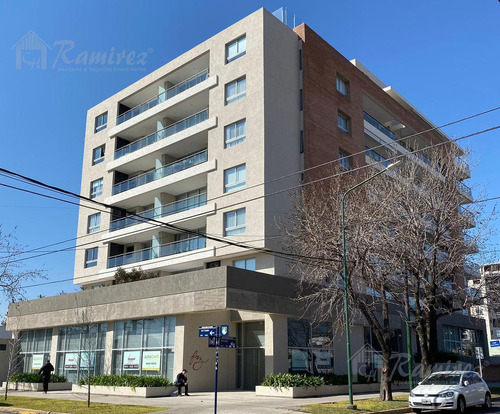 Departamento 2 Amb. Edificio Brunellia En Venta - Ituzaingó Centro