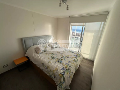 Se Vende Departamento En Avenida Edmundo Perez Zujovic
