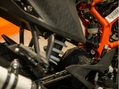 Imagen 21 de 25 de Ktm Adventure 390 Con Rayos Unidades Disponibles