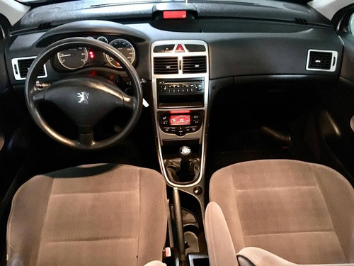 Peugeot 307 2.0 Feline 16v Gasolina 4p Manual