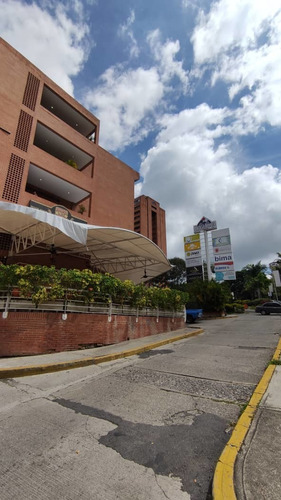 Imagen 5 de 7 de Local En C/s Plaza La Boyera