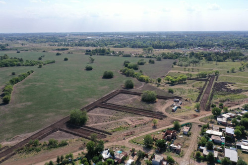 Lote En Venta En General Rodriguez, Zona Oeste, Sin Expensas, Excelente Ubicación Y Acceso Con Asfalto.