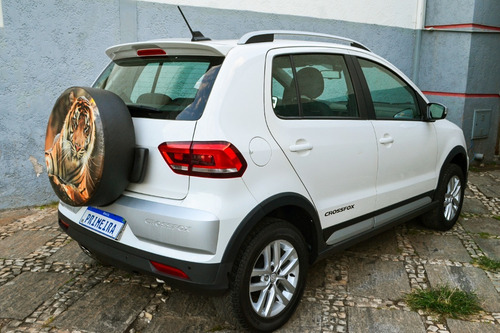 Imagem 4 de 10 de Crossfox 1.6 Manual Só De Brasília Com Kit Multimídia