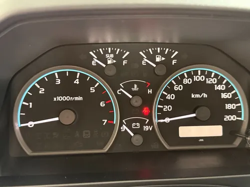 Toyota Land Cruiser 79 4.0 Chasis