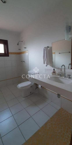 Imagem 12 de 30 de Alphaville 12 - Casa 600m² - 6 Dormitórios, 3 Suítes, Piscina, Churrasqueira, Jardim, Aquário Natural - Cncd083