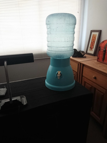 Imagen 1 de 4 de Dispensador De Agua