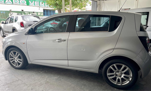 Imagen 21 de 23 de Chevrolet Sonic 2017 1.6 Ltz At Mx 5 P