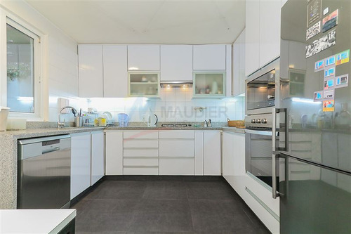 Imagen 30 de 30 de Casa En Venta De 4 Dorm. En Las Condes