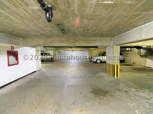 Espectacular Apartamento En Venta En Los Naranjos Del Cafetal #24-15546
