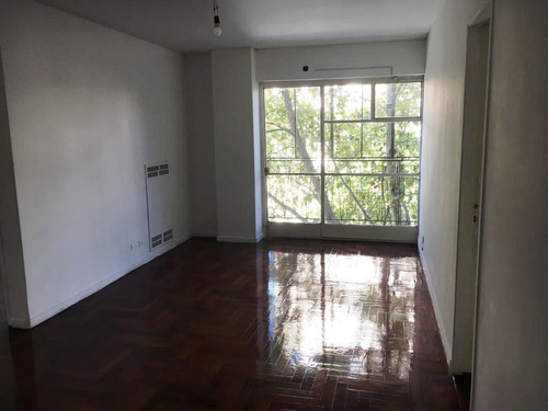 Imagen 2 de 11 de Departamento - Abasto