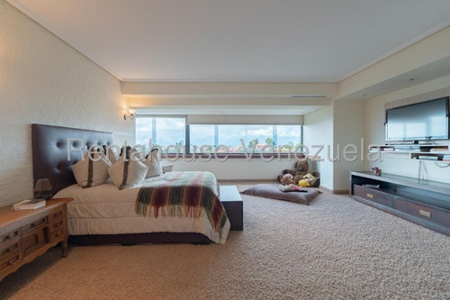 Paseo Vip Vende Lujoso Penthouse Ubc Alto Hatillo