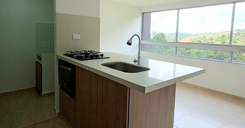 Venta De Apartamento De 48 Mt2, Vista A Reserva, Cimarronas, Rionegro