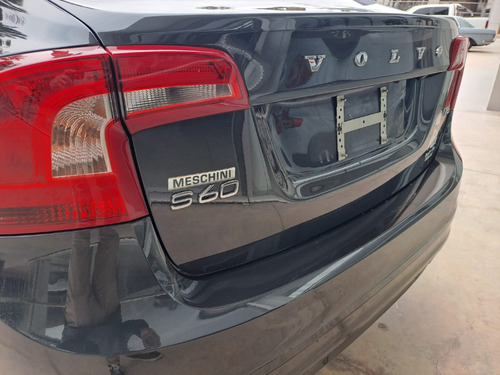Imagen 5 de 10 de Volvo S60 2.0 T6 High Luxury