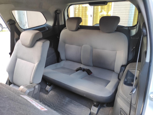 Imagen 8 de 8 de Chevrolet Spin Ltz 7 Plazas 1.8 Con Gnc Excelente Permuto...