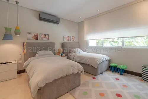 Casa En Venta En Alto Hatillo Gi