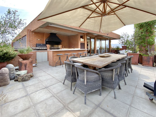 Penthouse: San Carlos De Apoquindo / U Los Andes