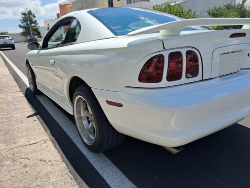 Ford Mustang 4.6 Gt Equipado Piel Cd At