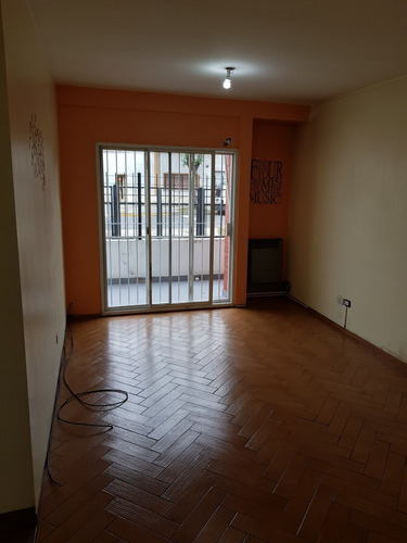 Imagen 4 de 14 de Dpto 2 1/2amb Cochera Patio Planta Baja Parque Comun Parrill