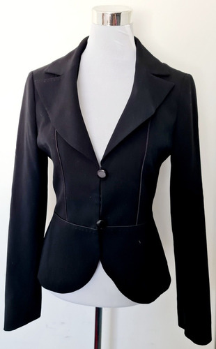 Chaqueta Color Negro. Marca Io. Talla 42. Forrada Por Dentro