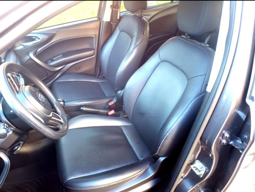 Fiat Cronos 1.8 16v Precision Pack Premium