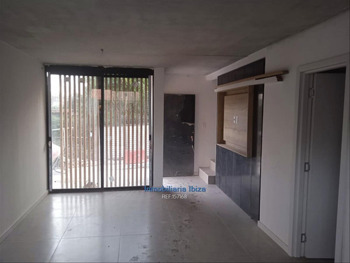 Alquiler Casa A Estrenar Prox A Portones $ 35.000