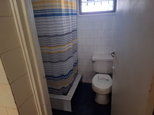 Casa En Calle La Pinta - Sitio De 350 M2