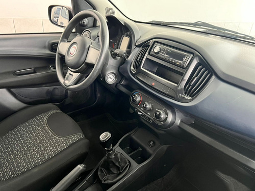Fiat Uno 1.0 Attractive Flex 5p 5 marchas