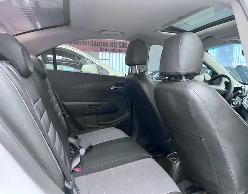 Chevrolet Sonic 1.6 Lt 5 p