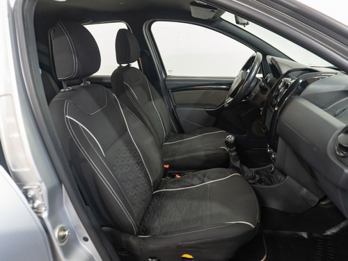 Renault Duster Oroch 2.0 Outsider Plus