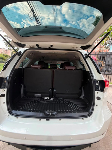 Toyota Fortuner 2.4 Street At 7As