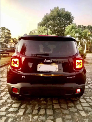 Imagem 4 de 10 de Jeep Renegade 2020 1.8 Sport Flex Aut. 5p