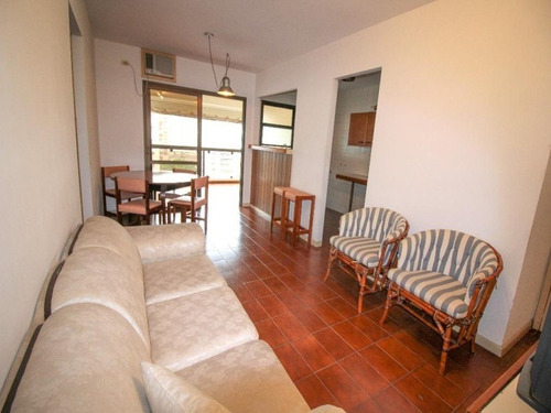 Imagem 2 de 8 de Guaruja Pitangueiras - Flat De Alto Padrão - 02 Garagens - Fl0009 - 34708775
