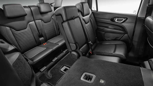 Imagem 10 de 15 de Commander 1.3 T270 Turbo Flex Limited At6