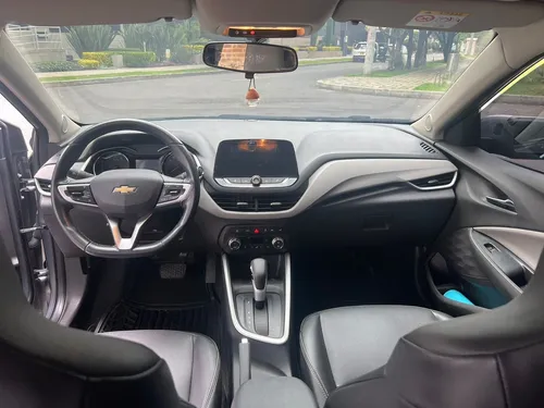 Chevrolet Onix 1.0T Premier Sedan At