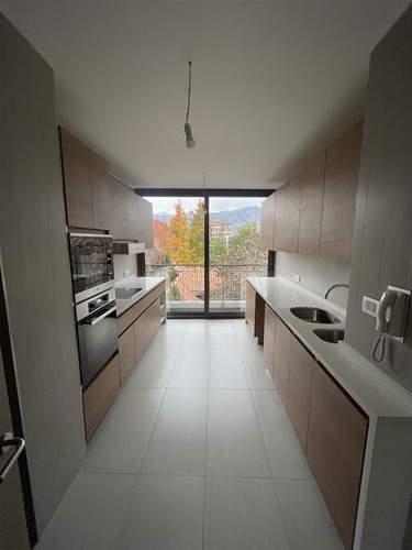 Moderno Departamento Con Excelente Ubicación Y Conectividad