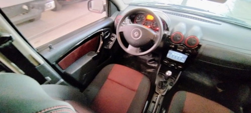 Renault Sandero Stepway 1.6 Privilege Nav 105cv
