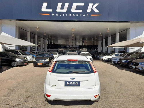 Imagem 5 de 12 de Ford Focus
