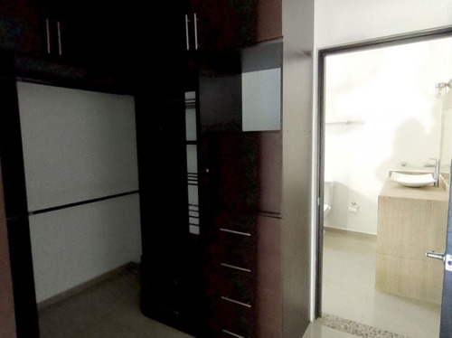Casa Minimalista En Burgos De Cuernavaca, Temixco Morelos.