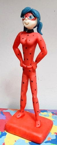 Adorno Torta Ladybug Y Catnoir En Porcelana Fria
