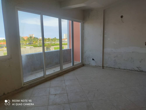 Imagen 9 de 12 de Century21 Ven Excelente Townhouse