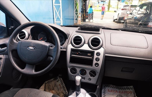 Ford Fiesta 1.6 Rocam Sedan 8v Flex 4p Manual