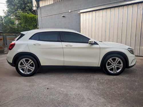 Imagen 9 de 13 de Mercedes Benz Gla 200 Urban A/t