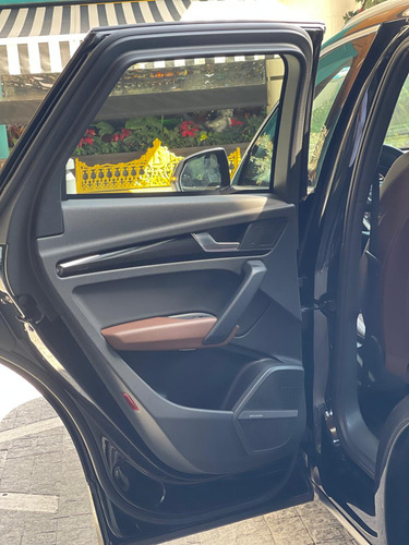 Audi Q5 2.0 L Security
