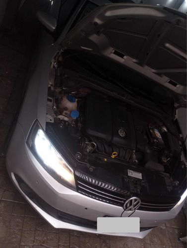 Volkswagen Vento 2.5 Luxury 170cv