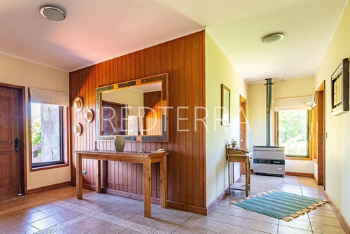 Imagen 11 de 30 de Hermosa Casa Con Vista Al Lago Y Al Volcán
