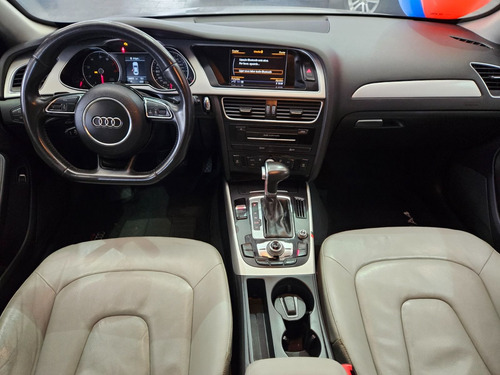 Audi A4 Launch Edition 2.0 TFSI 190cv S troni