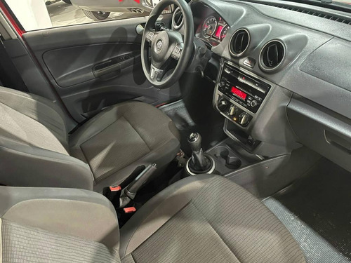 Imagem 7 de 12 de Volkswagen Gol 1.6 Power/highi T.flex 8v 4p