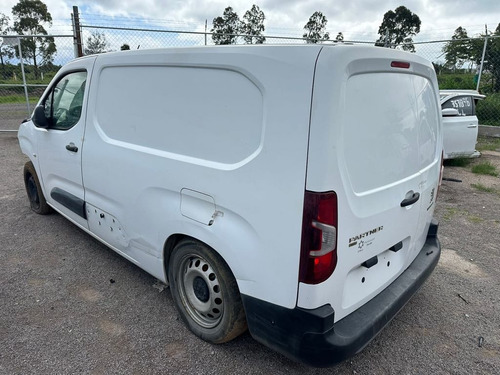 Peugeot Partner 2022 1.6 Hdi Estandar Por Partes Yonke